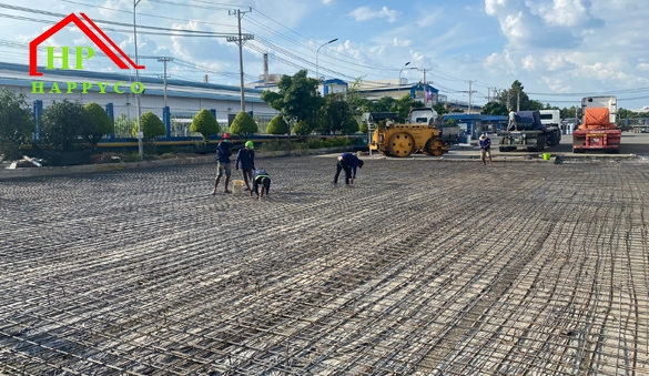 Đổ Bê Tông Nền Đường Nhà Máy Thép Nam Kim 2 Bình Dương