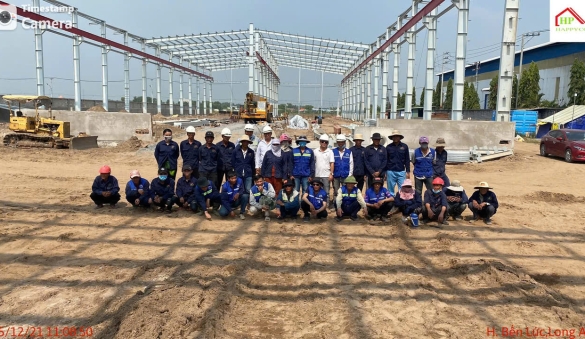 Công nhân viên công trường